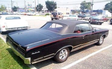 Pontiac-GTO-Royal-Bobcat-1967-Convertible-Hurst-Edition-22