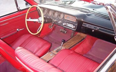 Pontiac-GTO-Royal-Bobcat-1967-Convertible-Hurst-Edition-6