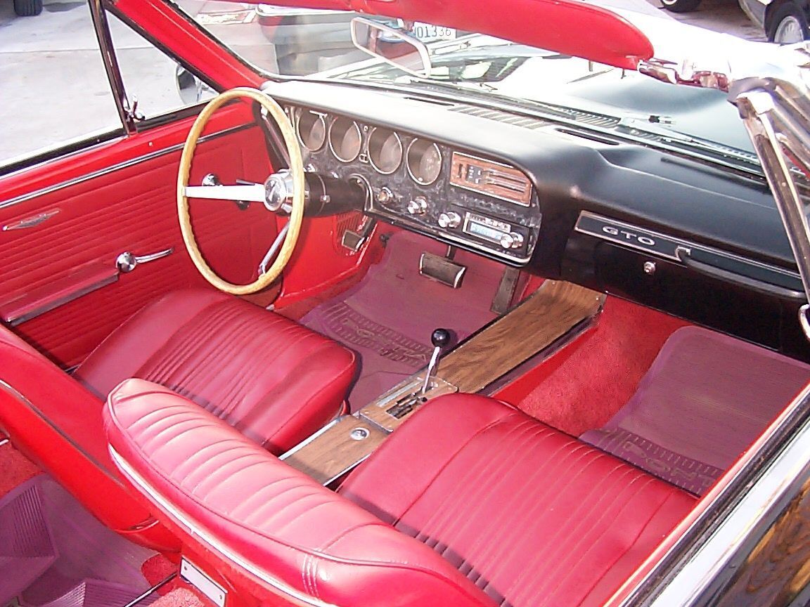 Pontiac-GTO-Royal-Bobcat-1967-Convertible-Hurst-Edition-6