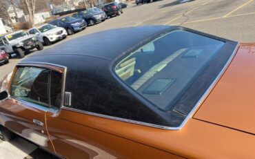 Pontiac-Grand-Prix-1969-Coupe-14