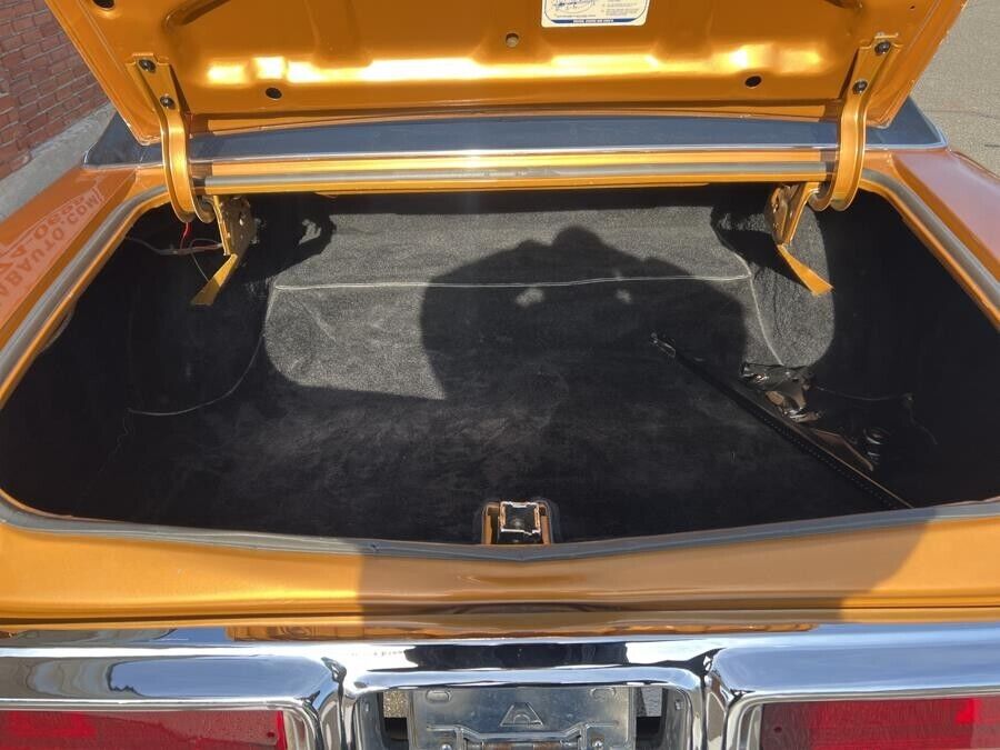 Pontiac-Grand-Prix-1969-Coupe-21
