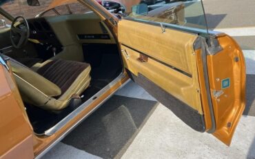 Pontiac-Grand-Prix-1969-Coupe-33
