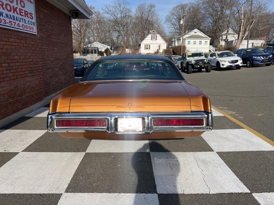 Pontiac-Grand-Prix-1969-Coupe-5