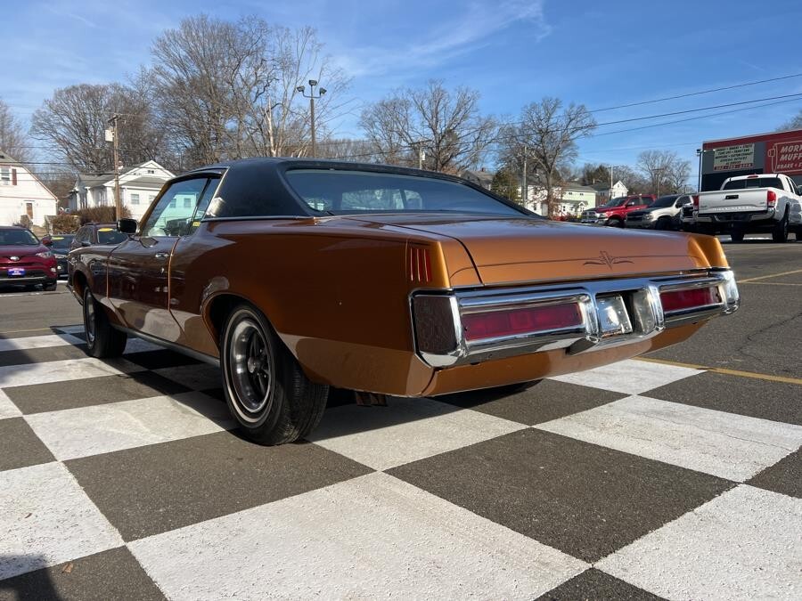 Pontiac-Grand-Prix-1969-Coupe-6