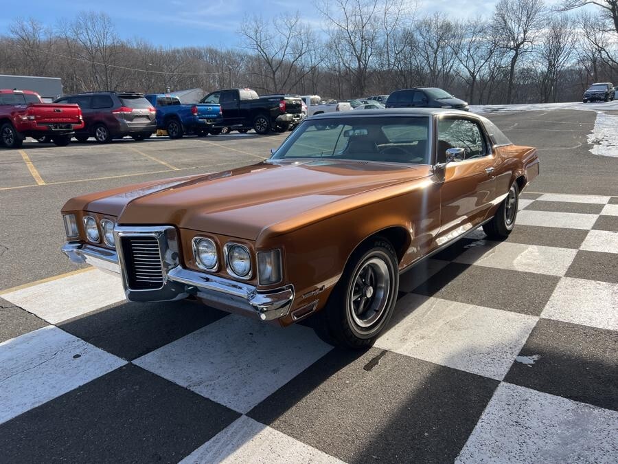 Pontiac-Grand-Prix-1969-Coupe-9