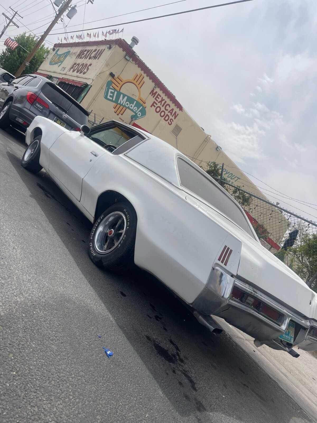 Pontiac-Grand-Prix-1972-Coupe-1