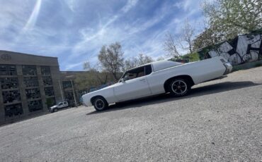 Pontiac-Grand-Prix-1972-Coupe-11