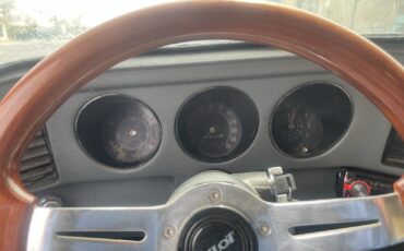Pontiac-Grand-Prix-1972-Coupe-19