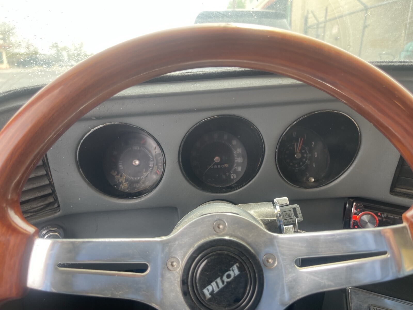 Pontiac-Grand-Prix-1972-Coupe-19