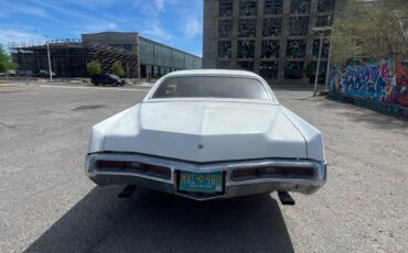 Pontiac-Grand-Prix-1972-Coupe-7