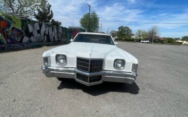 Pontiac-Grand-Prix-1972-Coupe-9