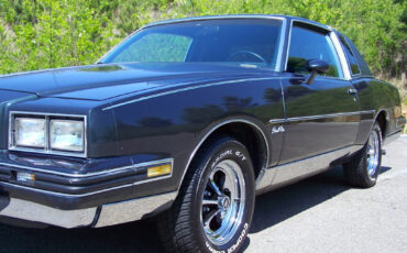 Pontiac-Grand-Prix-1987-Coupe-17
