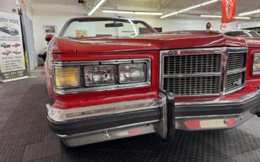 Pontiac-Grand-Ville-1975-Convertible-11