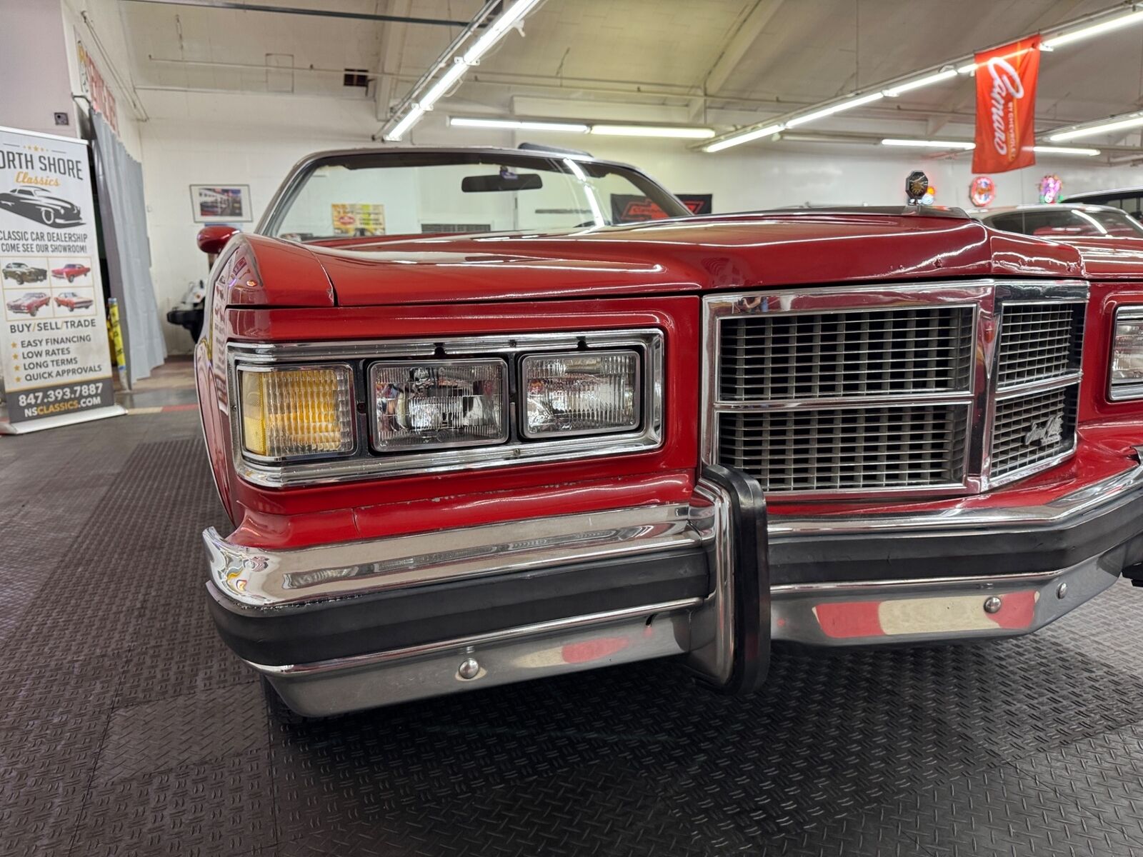 Pontiac-Grand-Ville-1975-Convertible-11