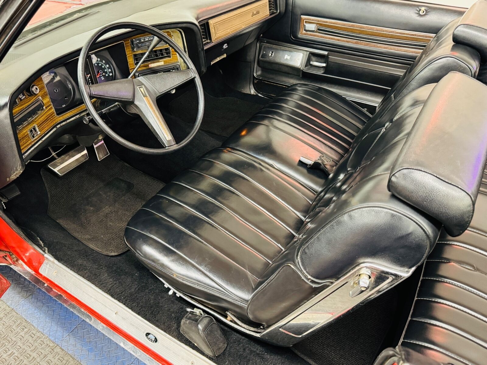 Pontiac-Grand-Ville-1975-Convertible-15