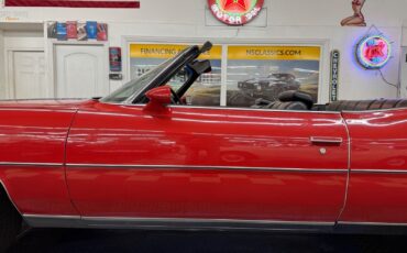 Pontiac-Grand-Ville-1975-Convertible-26