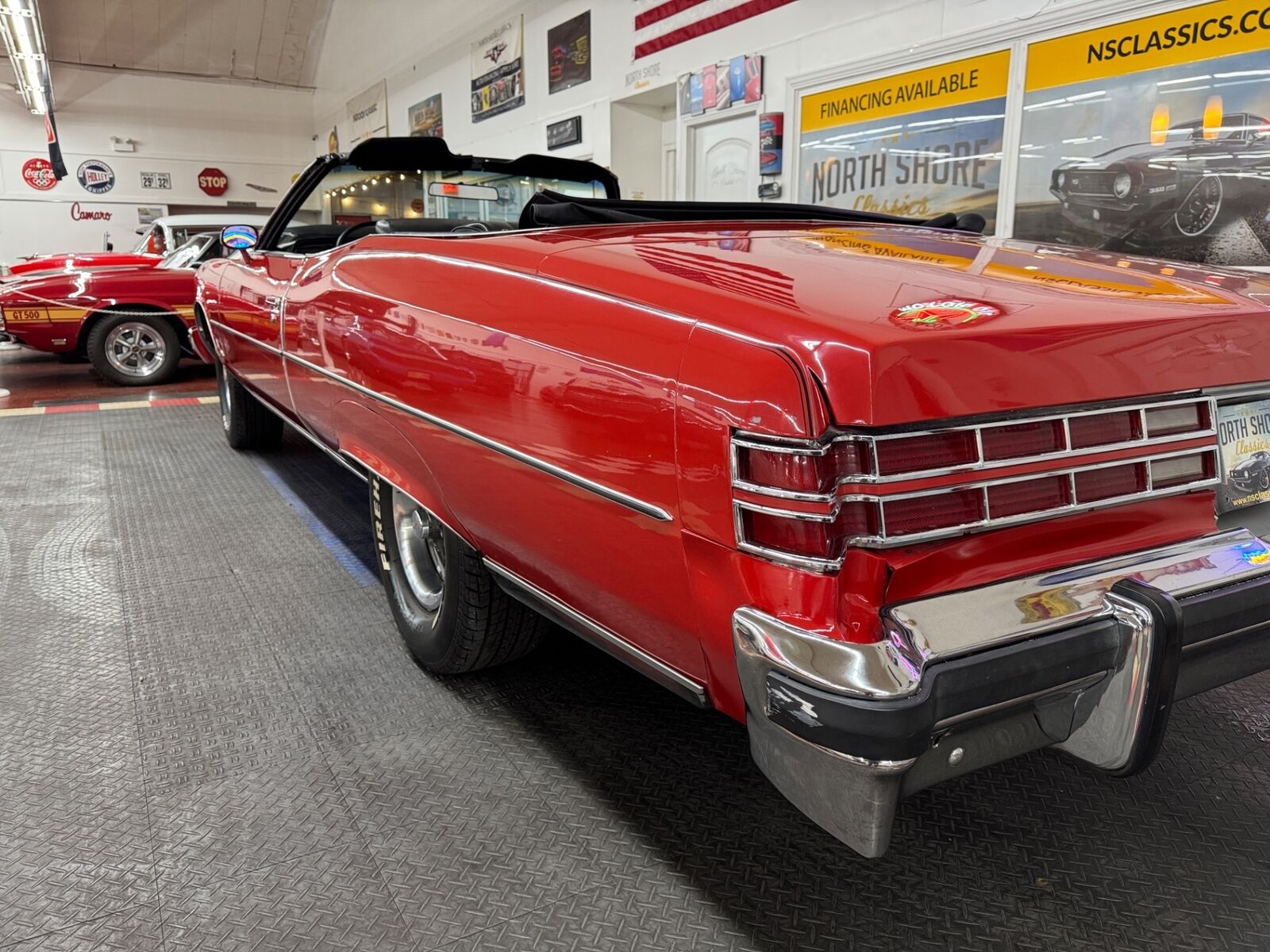 Pontiac-Grand-Ville-1975-Convertible-28