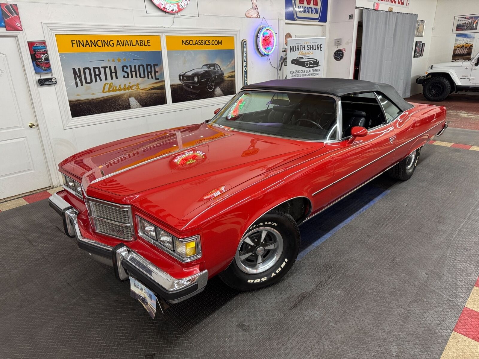 Pontiac-Grand-Ville-1975-Convertible-3