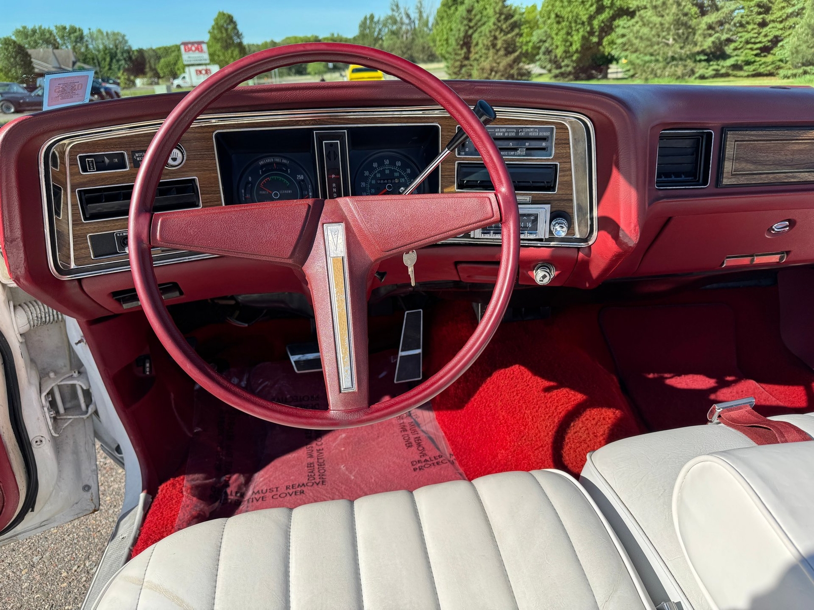 Pontiac-Grand-Ville-Convertible-1975-Convertible-10