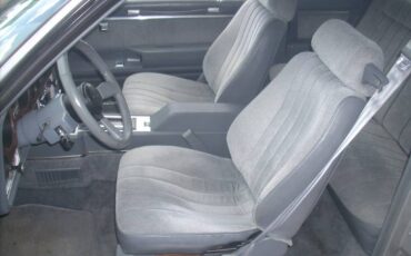 Pontiac-Grand-prix-aero-coupe-1986-6