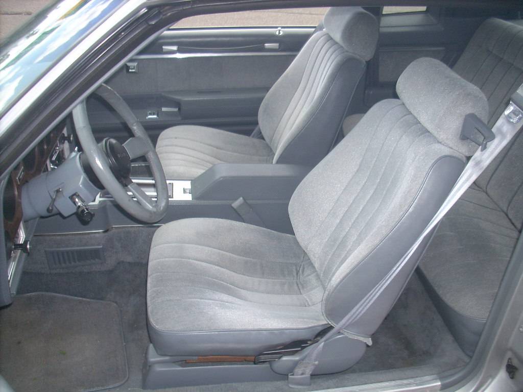 Pontiac-Grand-prix-aero-coupe-1986-6