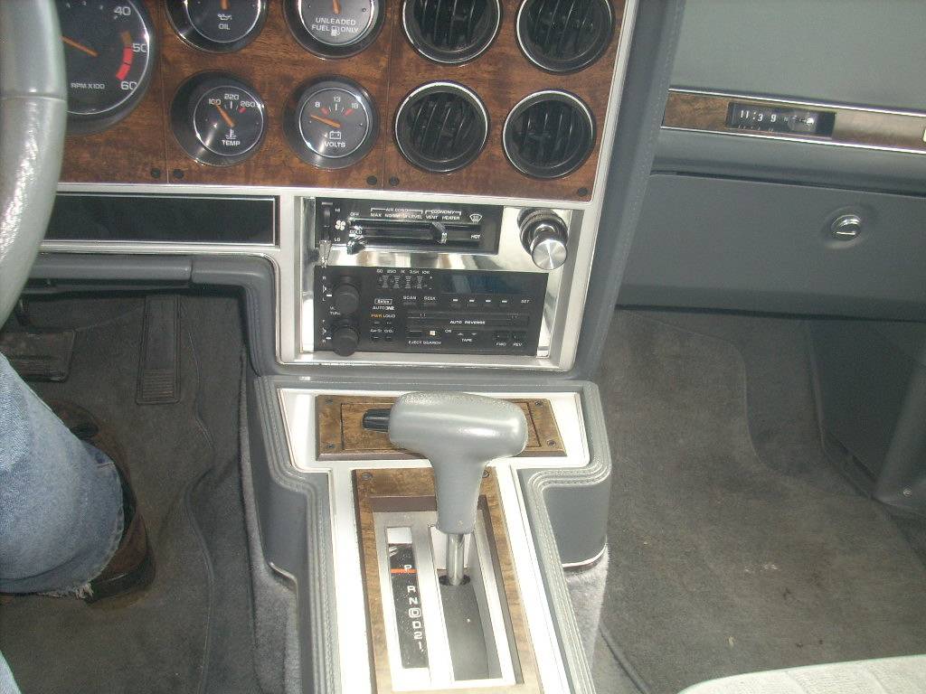 Pontiac-Grand-prix-aero-coupe-1986-7