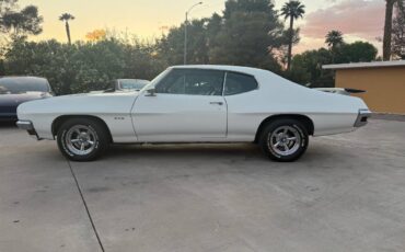 Pontiac-Gto-1970-white-1