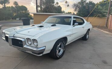 Pontiac-Gto-1970-white