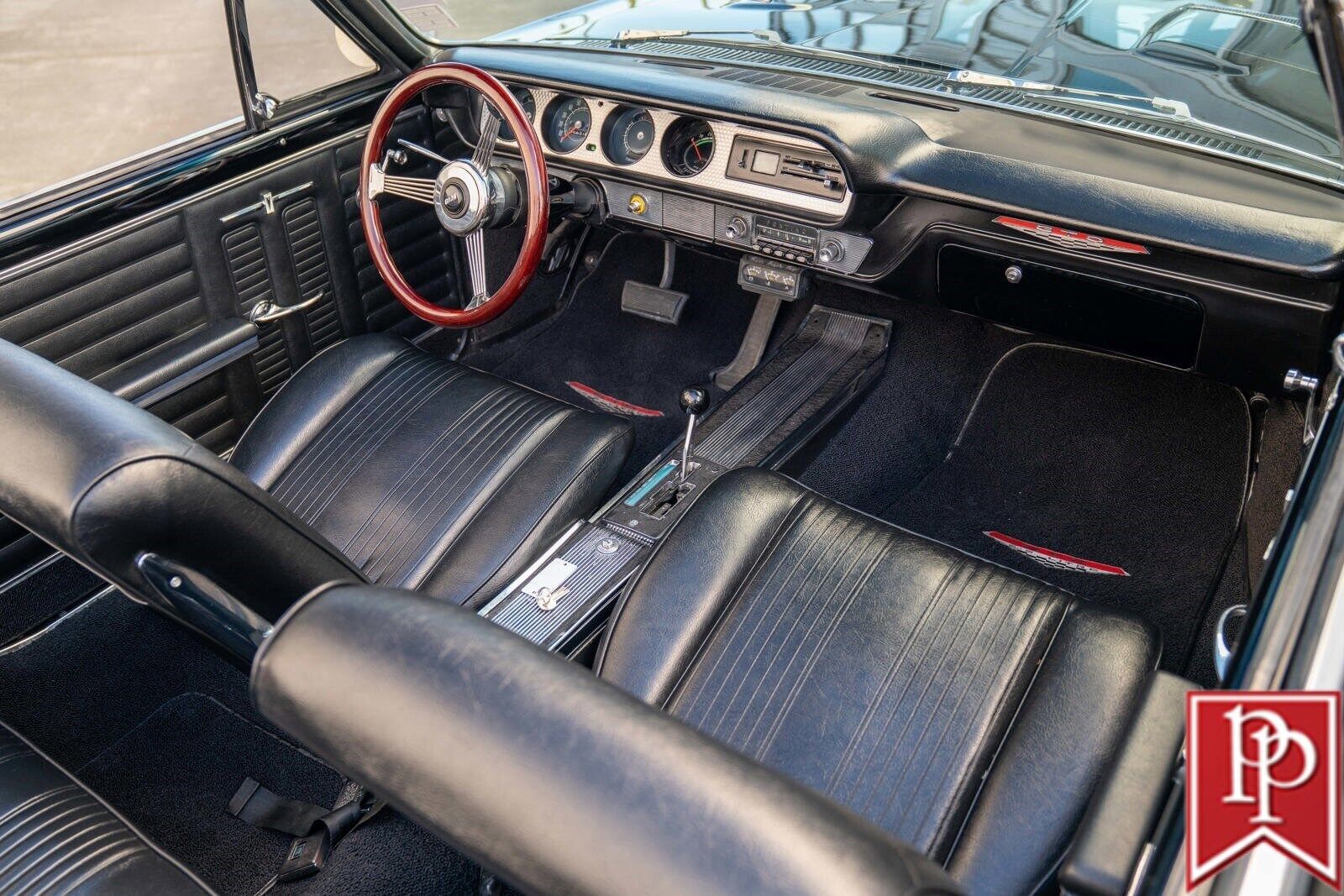Pontiac-Le-Mans-1964-Convertible-10