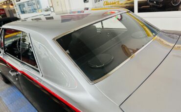 Pontiac-Le-Mans-1965-2-Door-13
