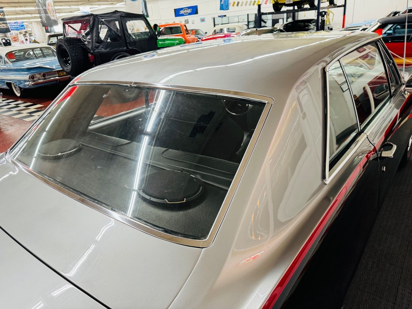 Pontiac-Le-Mans-1965-2-Door-15