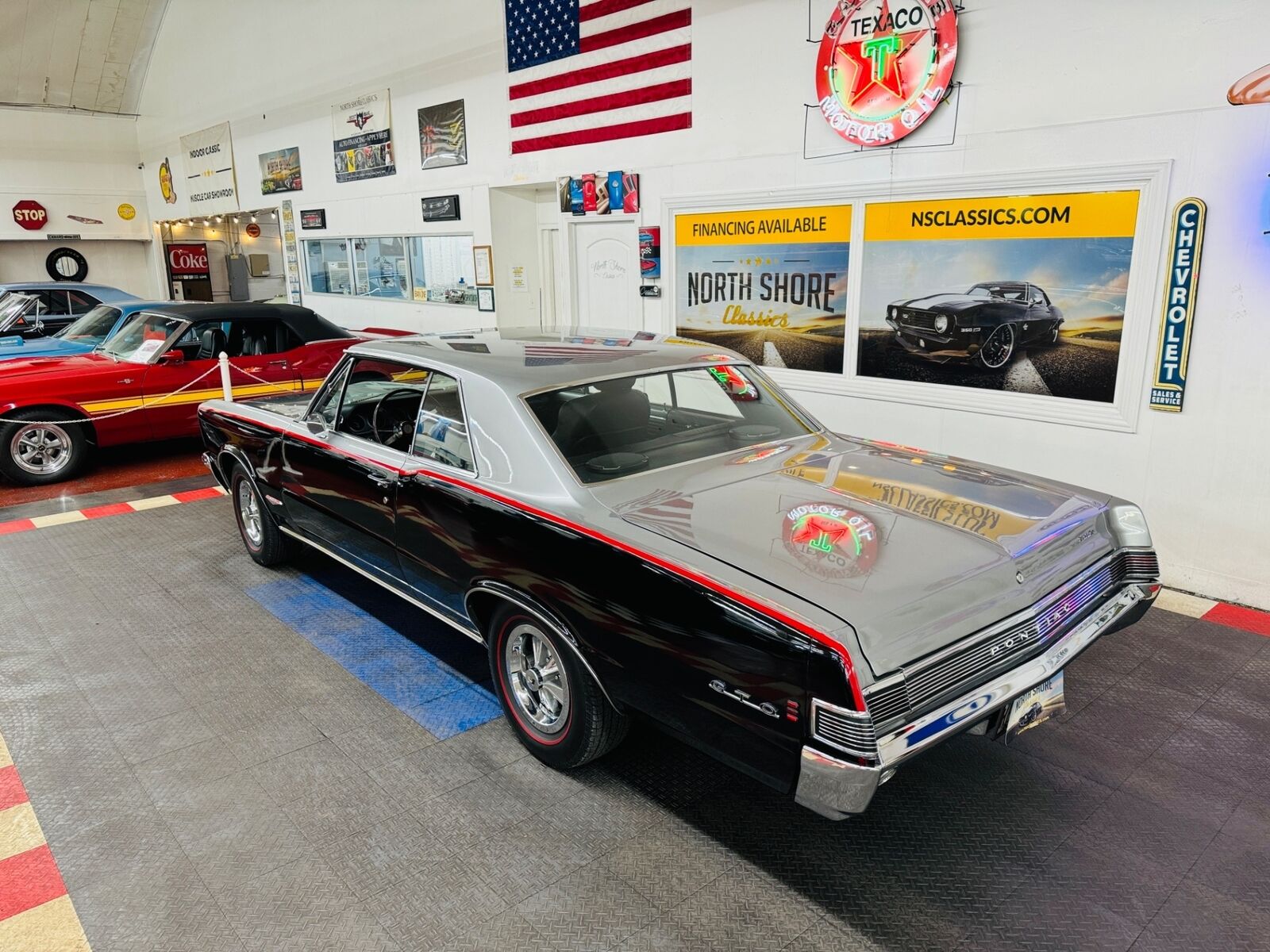 Pontiac-Le-Mans-1965-2-Door-2