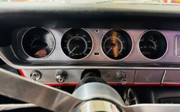 Pontiac-Le-Mans-1965-2-Door-29