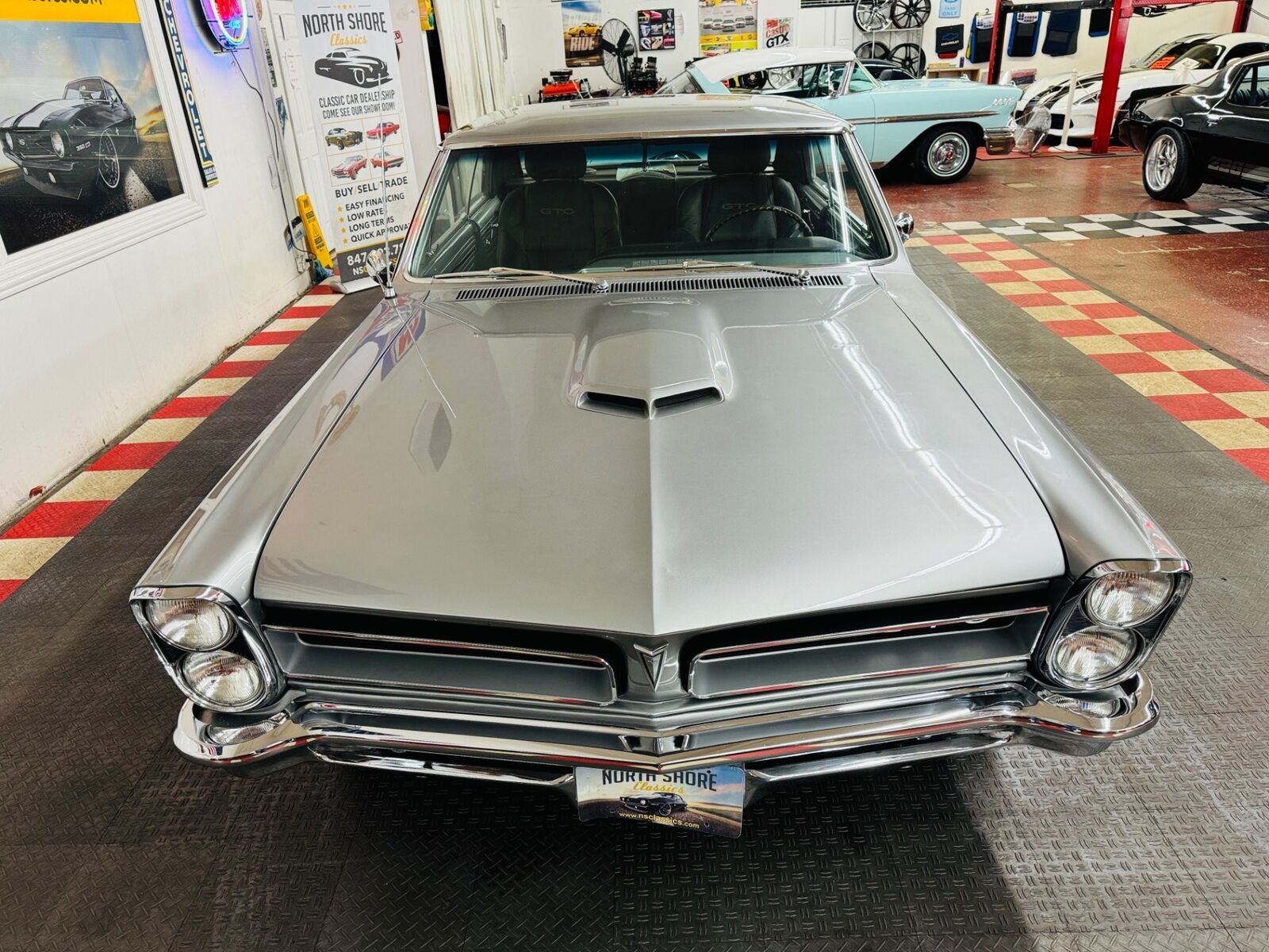 Pontiac-Le-Mans-1965-2-Door-4