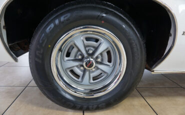 Pontiac-Le-Mans-1977-Classic-Car-34