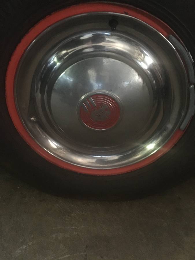 Pontiac-Silver-streak-strait-8-1948-10