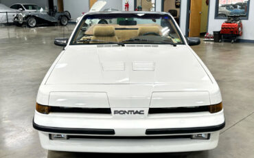Pontiac-Sunbird-1989-Convertible-1