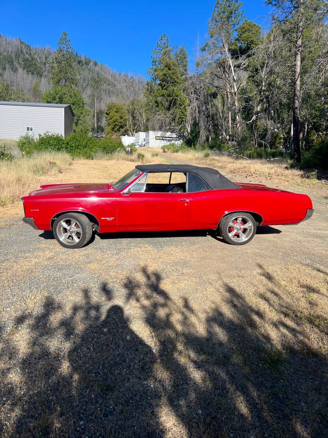 Pontiac-Tempest-1967-red-2