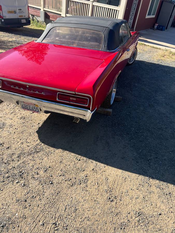 Pontiac-Tempest-1967-red-4