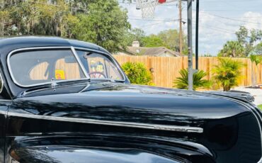 Pontiac-Torpedo-1941-12