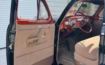 Pontiac-Torpedo-1941-14