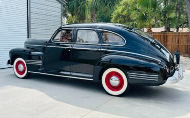 Pontiac-Torpedo-1941-2