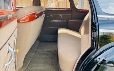 Pontiac-Torpedo-1941-20