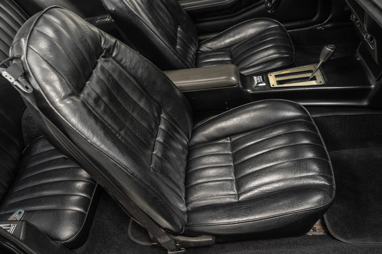 Pontiac-Trans-Am-1979-2D-Coupe-23