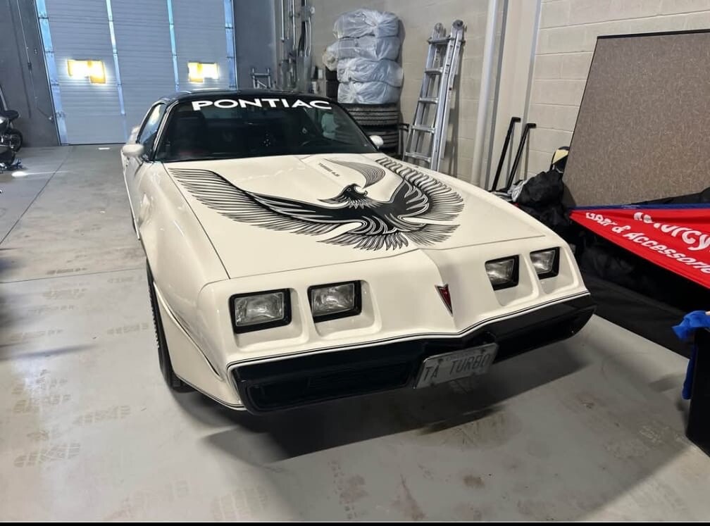 Pontiac-Trans-Am-1981-Coupe