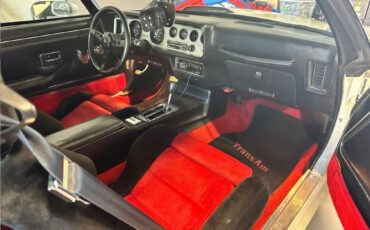 Pontiac-Trans-Am-1981-Coupe-3