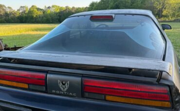 Pontiac-Trans-Am-1982-4