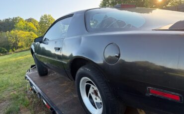 Pontiac-Trans-Am-1982-7