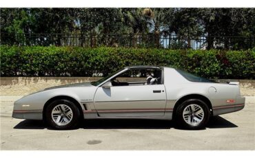 Pontiac-Trans-Am-1985-2-DOOR-HARD-TOP-1