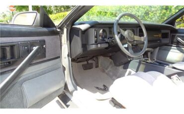 Pontiac-Trans-Am-1985-2-DOOR-HARD-TOP-11